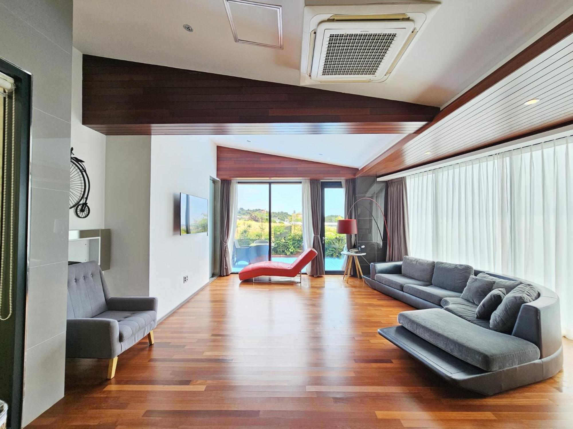 Jeju Hotel Scarboro Seogwipo Exteriör bild