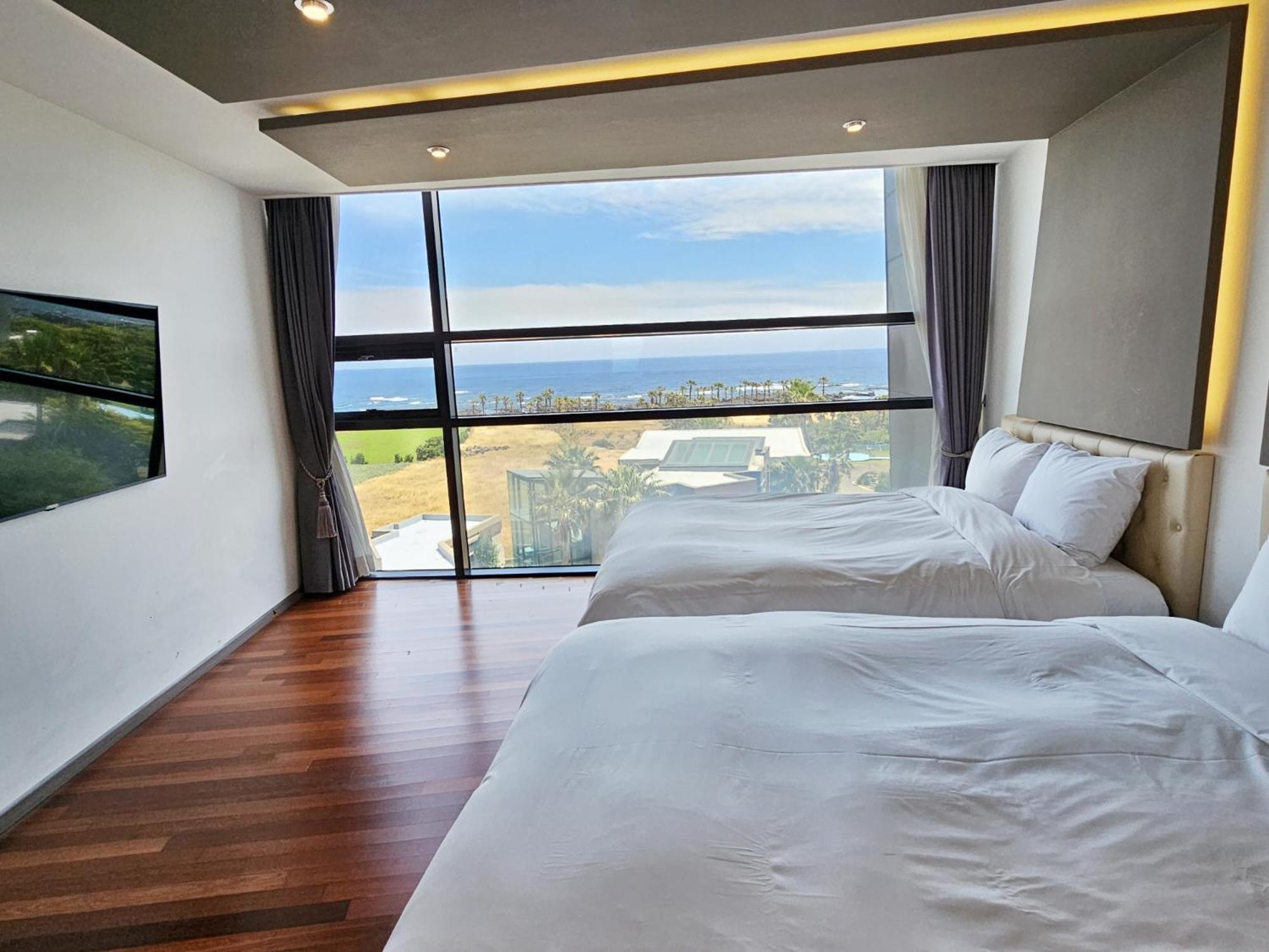 Jeju Hotel Scarboro Seogwipo Exteriör bild